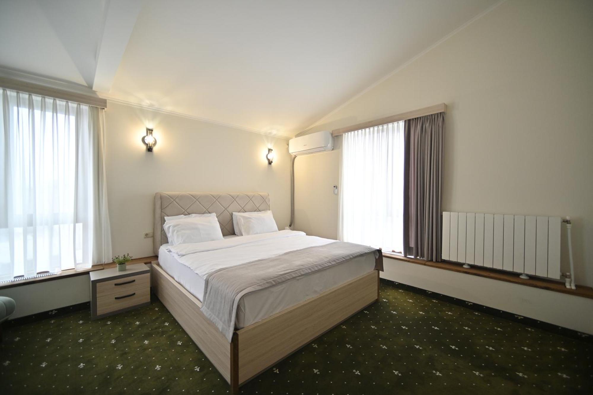 Colette Hotel Yerevan Luaran gambar